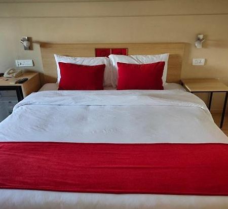 Lumis Studio Apartment 하이데라바드 외부 사진